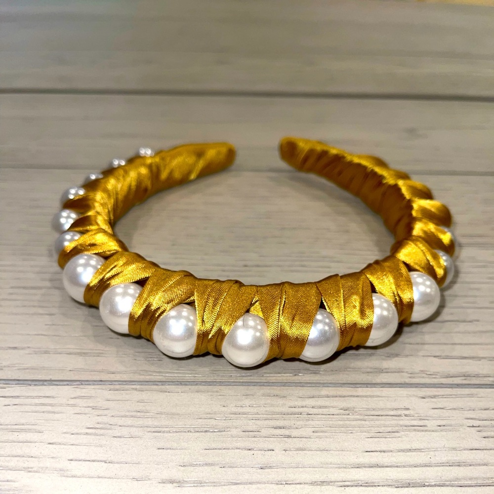Satin gold large pearl fashion headband